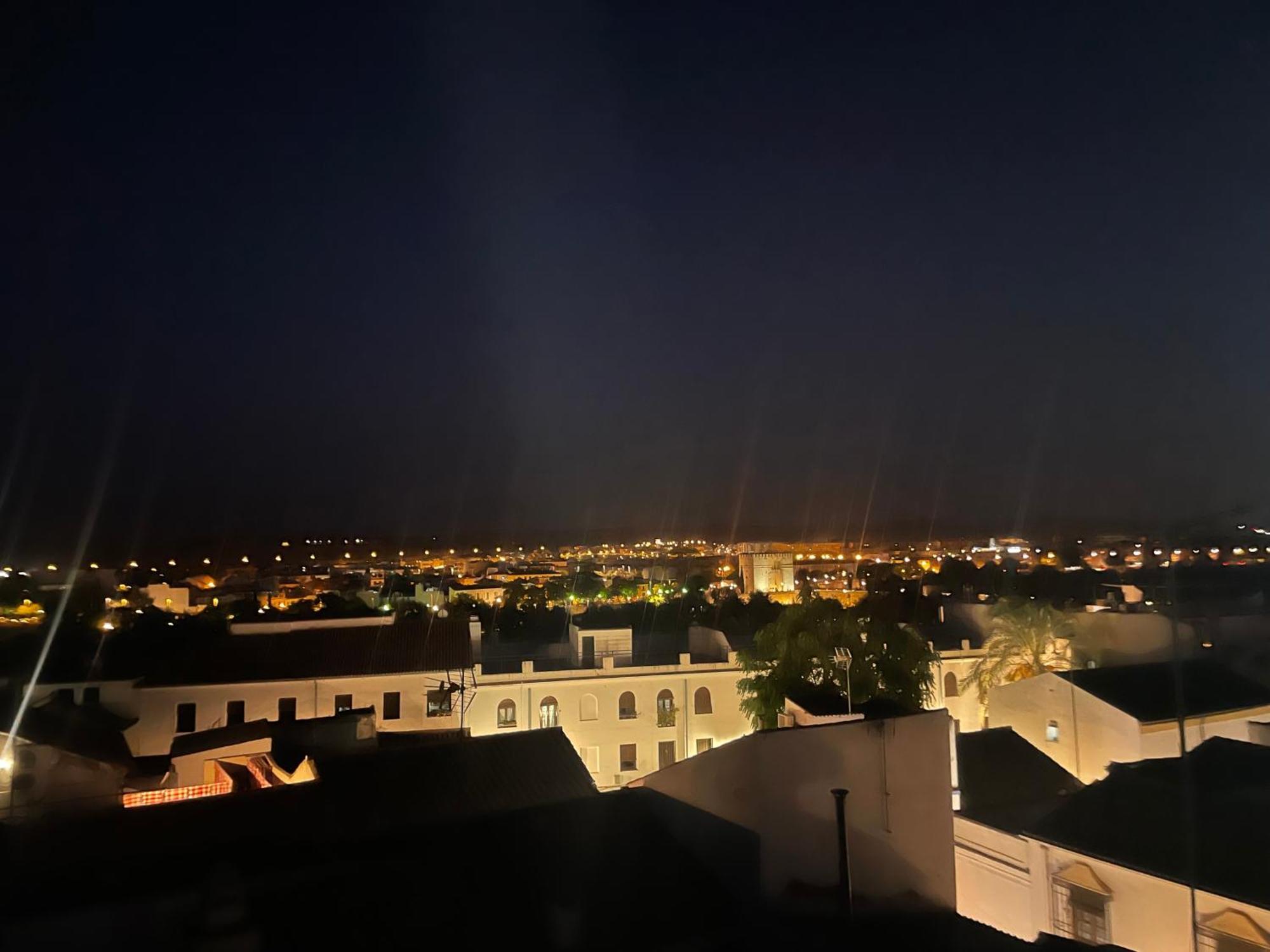 Апартаменты Atico De La Sultana Con Terraza Privada Кордова Экстерьер фото